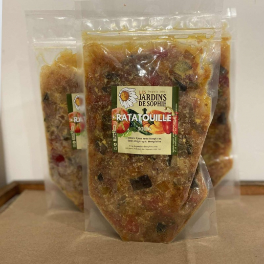 Cette année,  les Jardins de Sophie de St-Fulgence nous gâtent avec leur fabuleuse ratatouille biologique vendue congelée